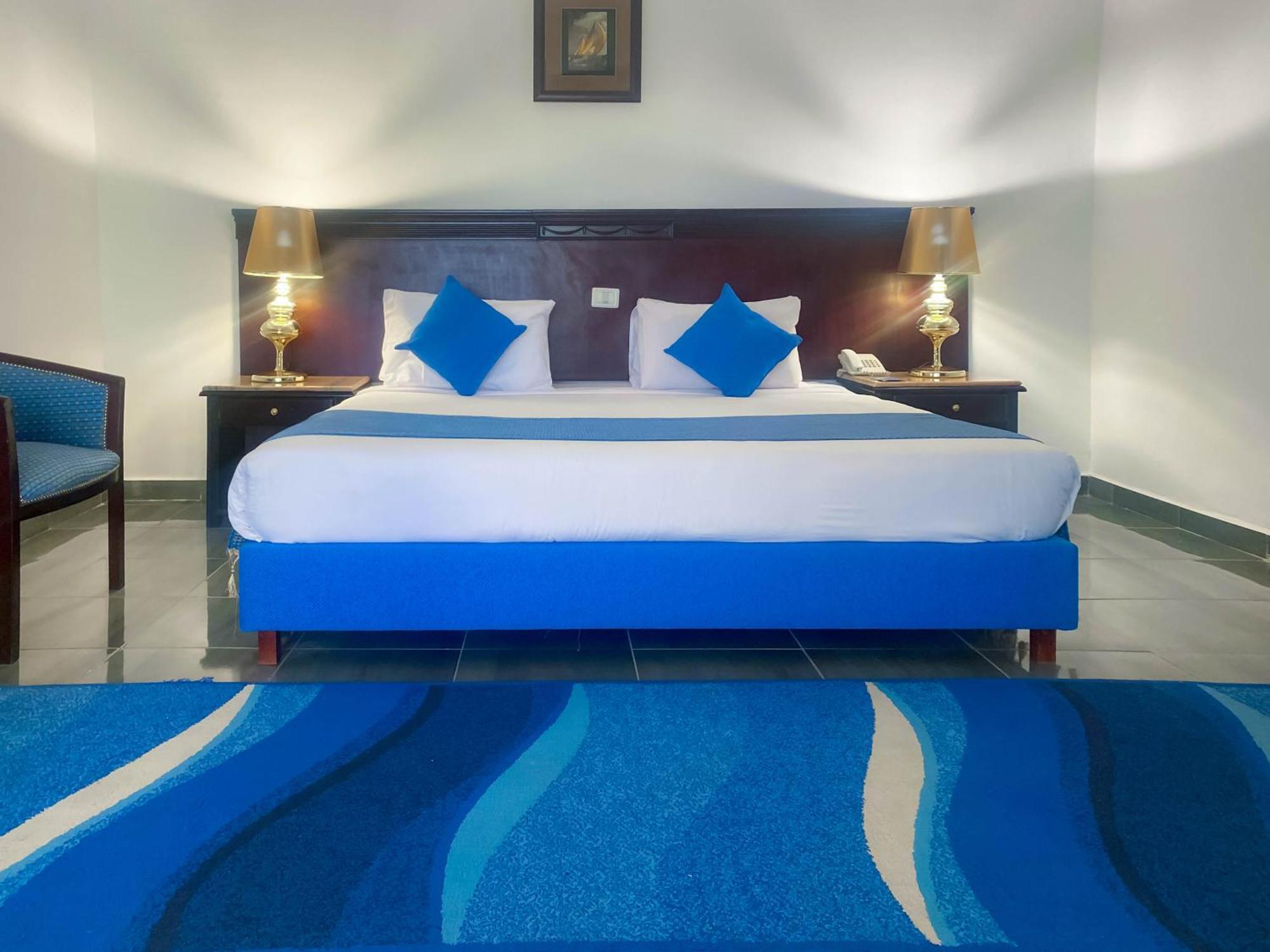 הורגהדה The Palace Beach Hotel מראה חיצוני תמונה