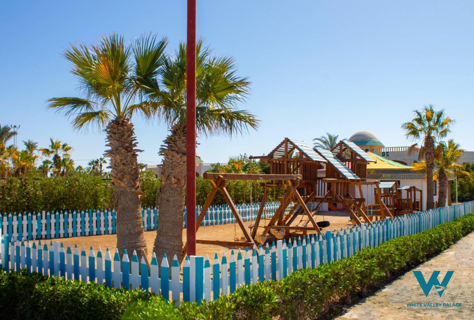 הורגהדה The Palace Beach Hotel מראה חיצוני תמונה